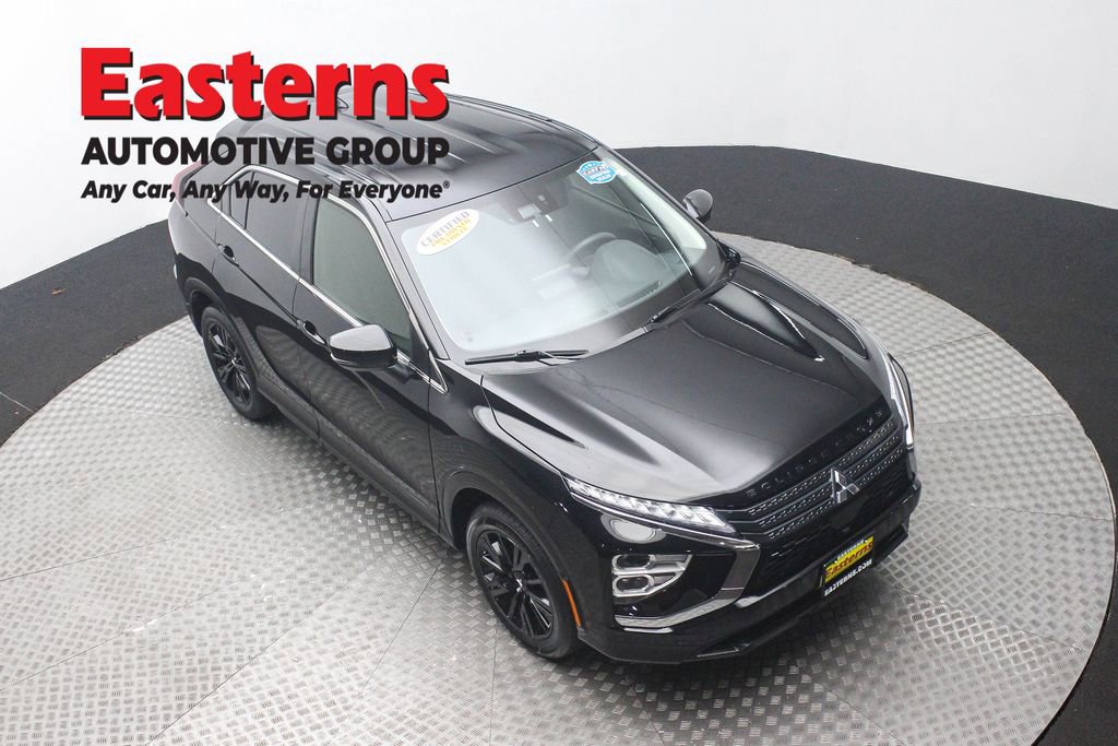 Used 2023 Mitsubishi Eclipse Cross LE image 3