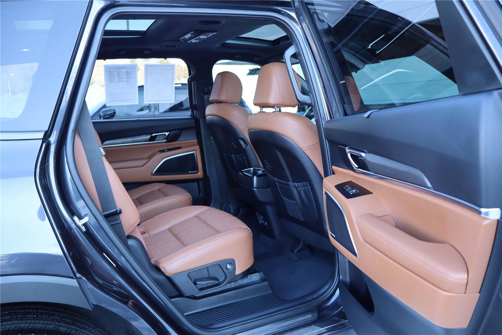 Used 2025 Kia Telluride SX Prestige X-Line image 33