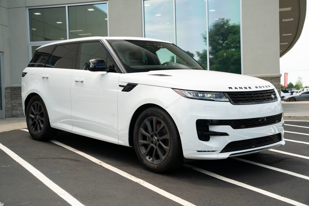 Used 2024 Land Rover Range Rover Sport Dynamic SE AWD/4WD image 7