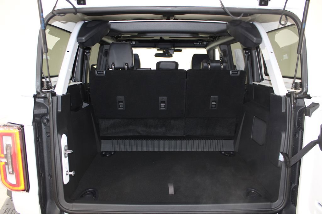 New 2025 Ford Bronco Badlands image 15