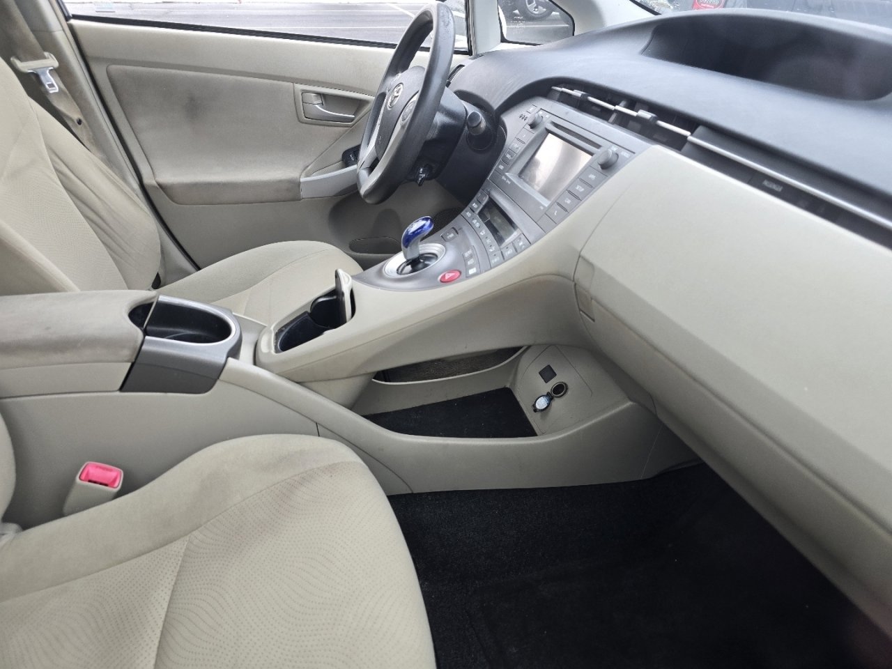 Used 2013 Toyota Prius Three w/ Solar Roof Pkg image 14