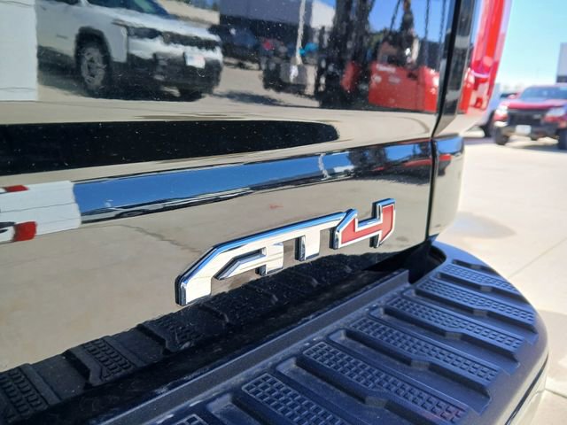 Used 2023 GMC Sierra 3500 AT4 w/ AT4 Premium Plus Package AWD/4WD image 13