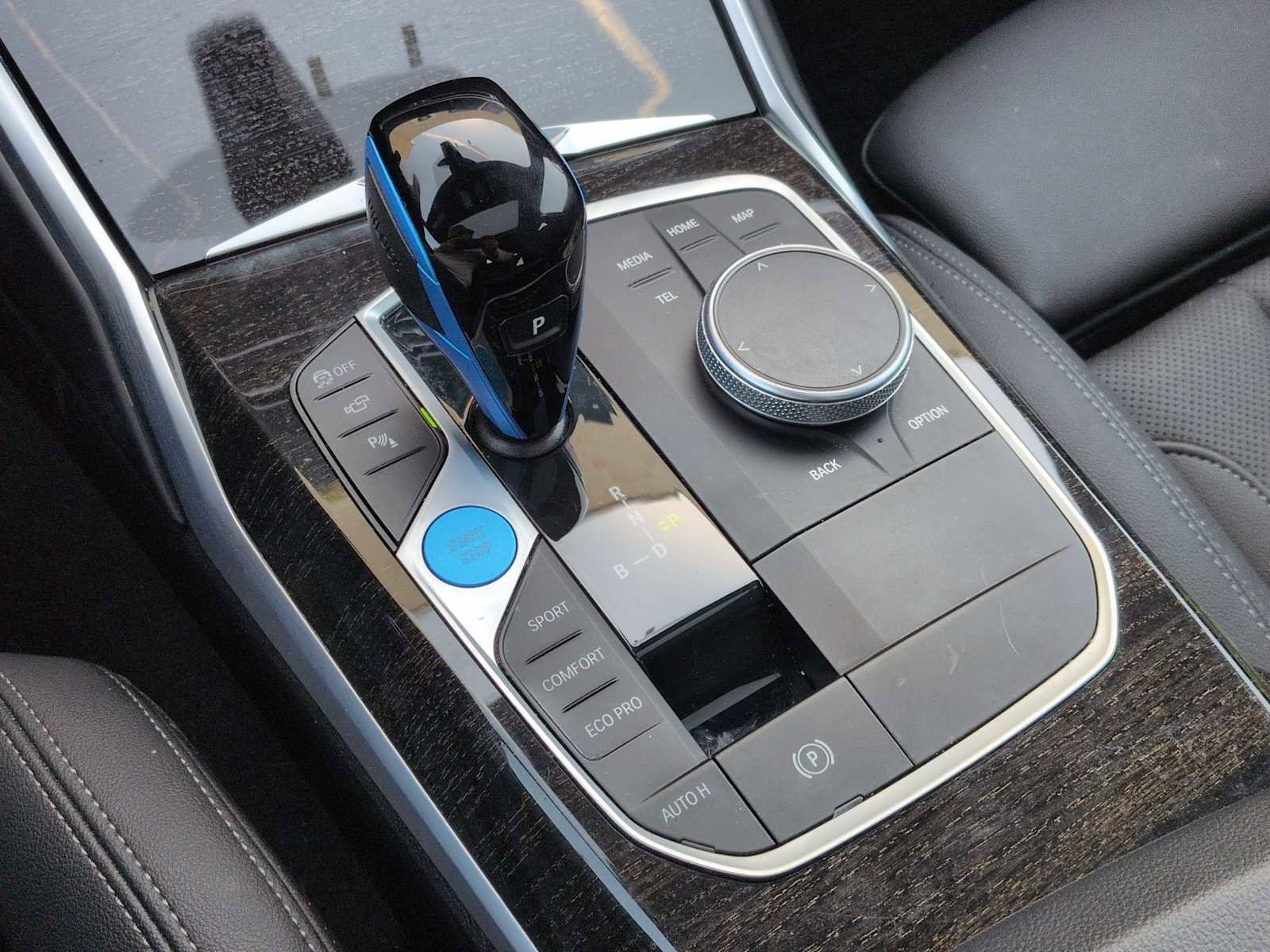 Certified 2023 BMW i4 eDrive35 w/ Premium Package image 35