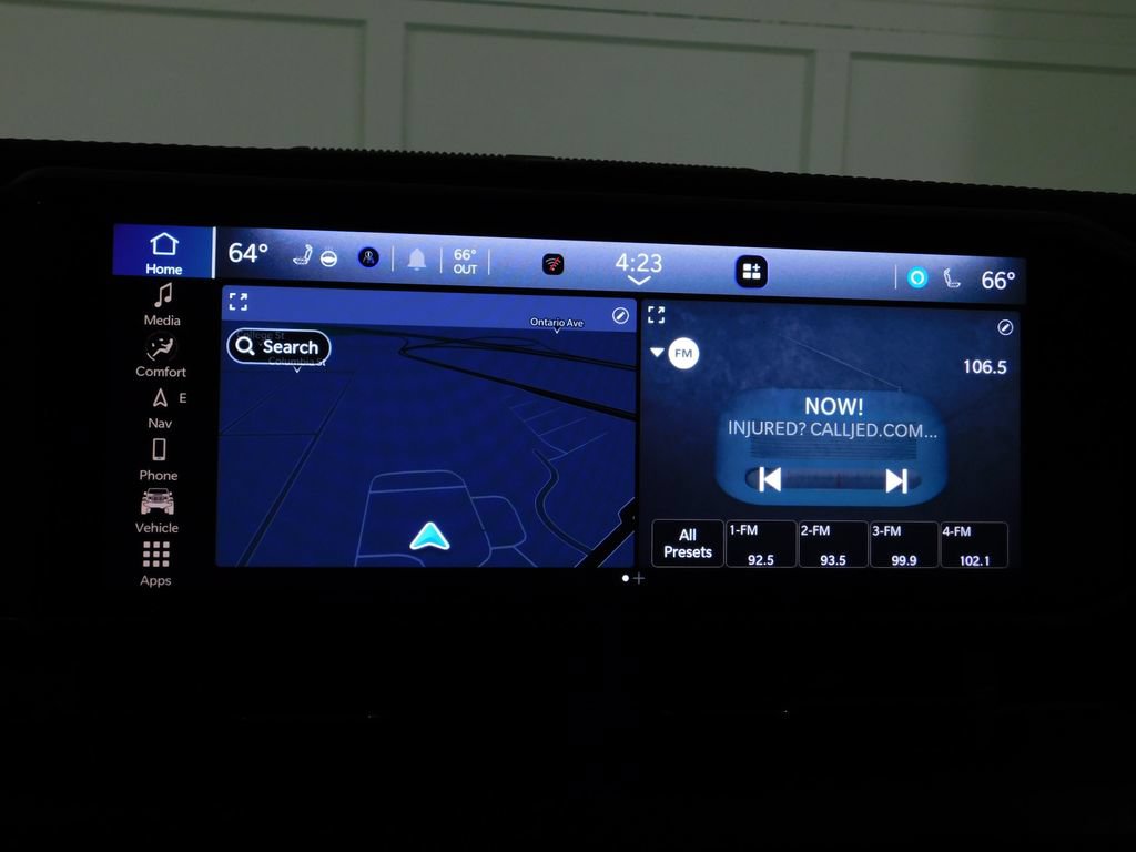 Used 2024 Jeep Wrangler Unlimited Sahara w/ Technology Group AWD/4WD image 42