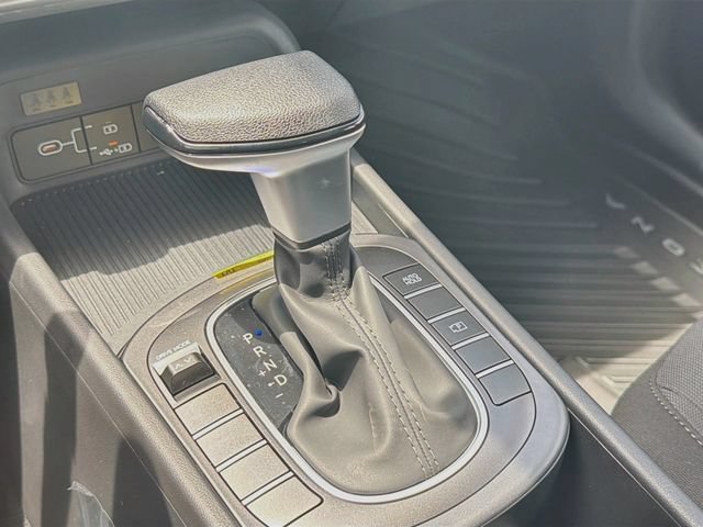 New 2027 Hyundai Kona SE FWD image 16