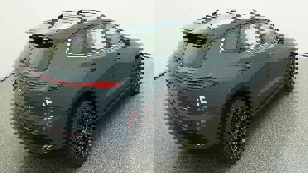 New 2026 Toyota Crown Signia image 9