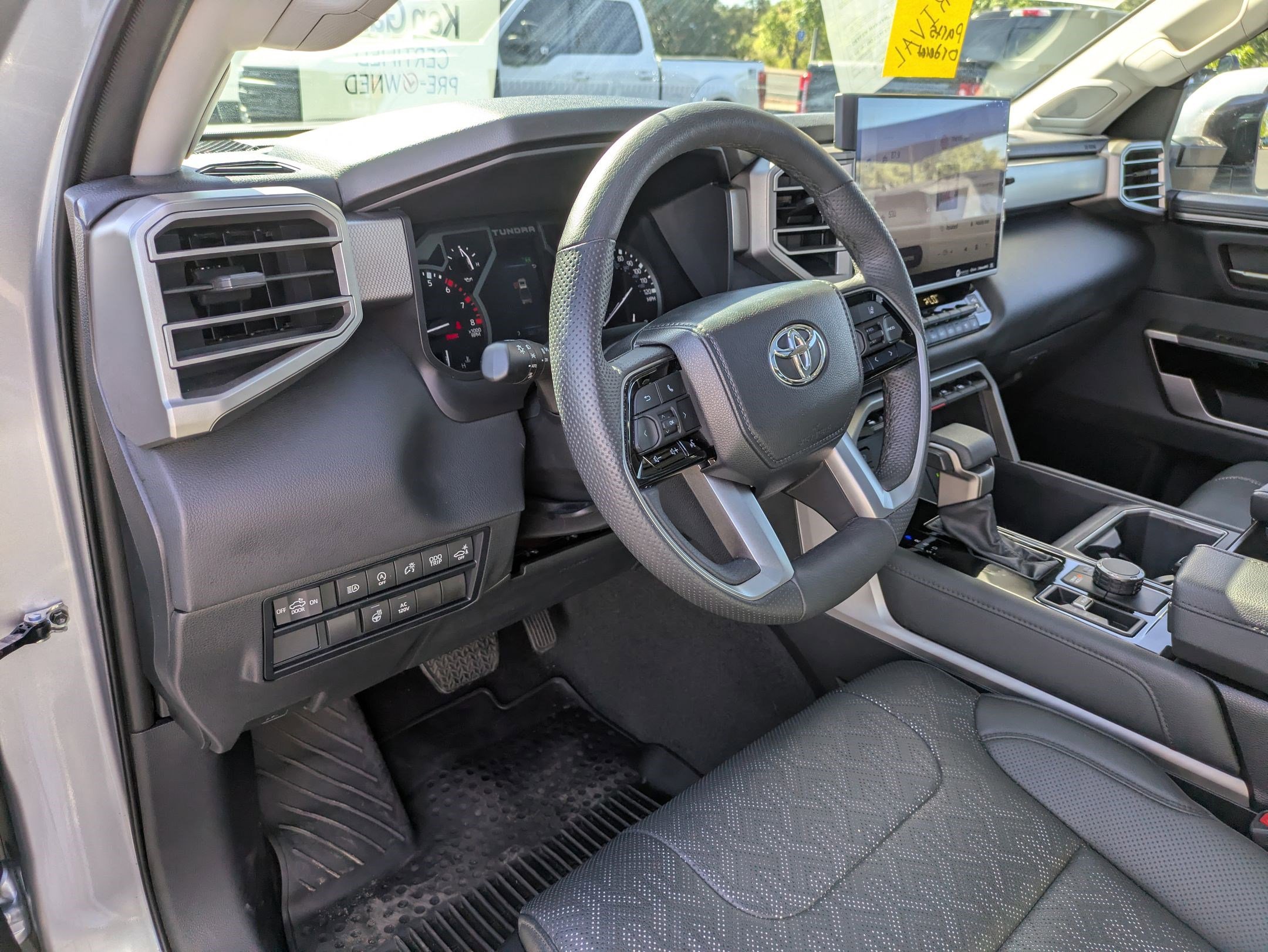 Used 2023 Toyota Tundra Limited image 13
