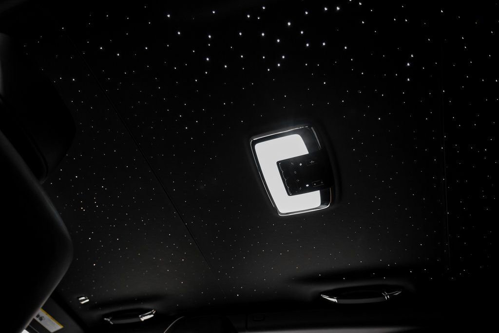 Used 2023 Rolls-Royce Cullinan Black Badge w/ Driver's Package image 43