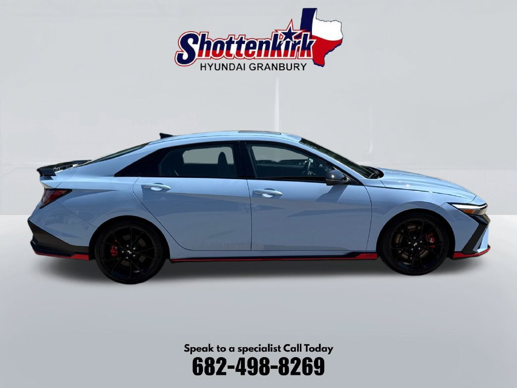 Used 2025 Hyundai Elantra N FWD image 5