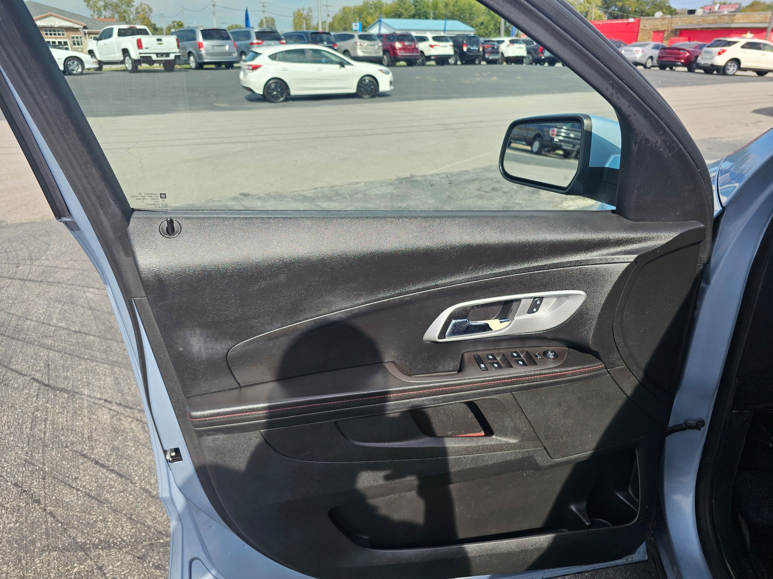 Used 2015 Chevrolet Equinox LT FWD image 13
