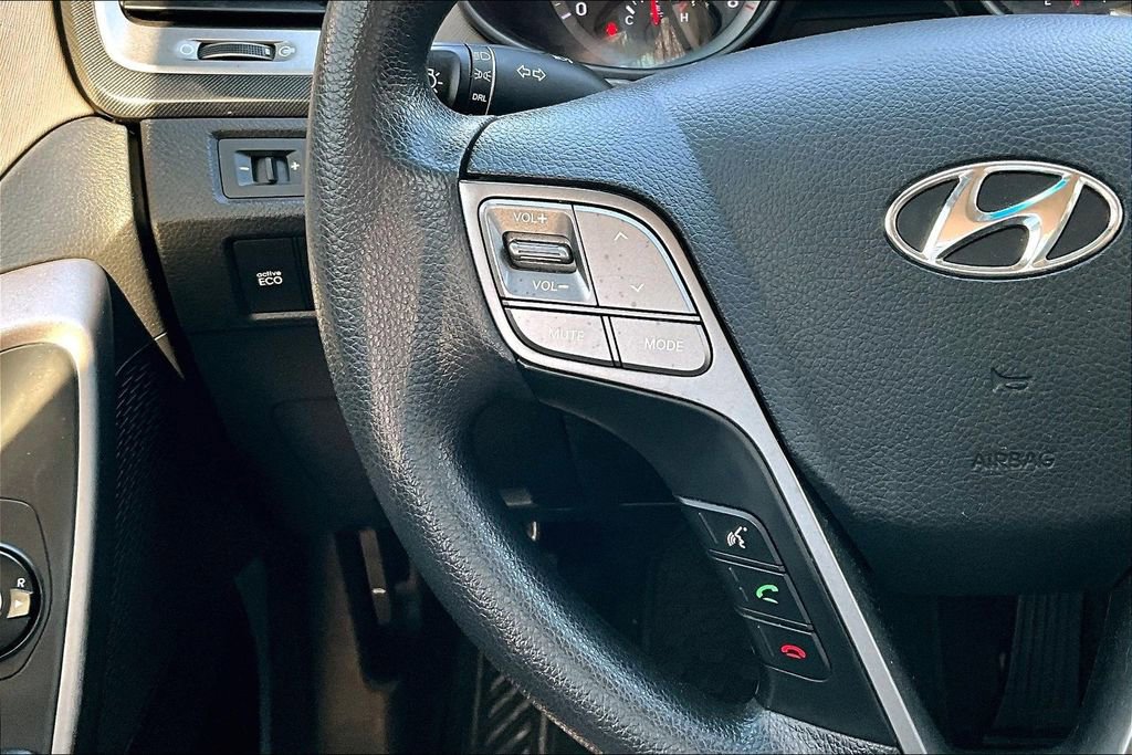 Used 2015 Hyundai Santa Fe Sport image 10