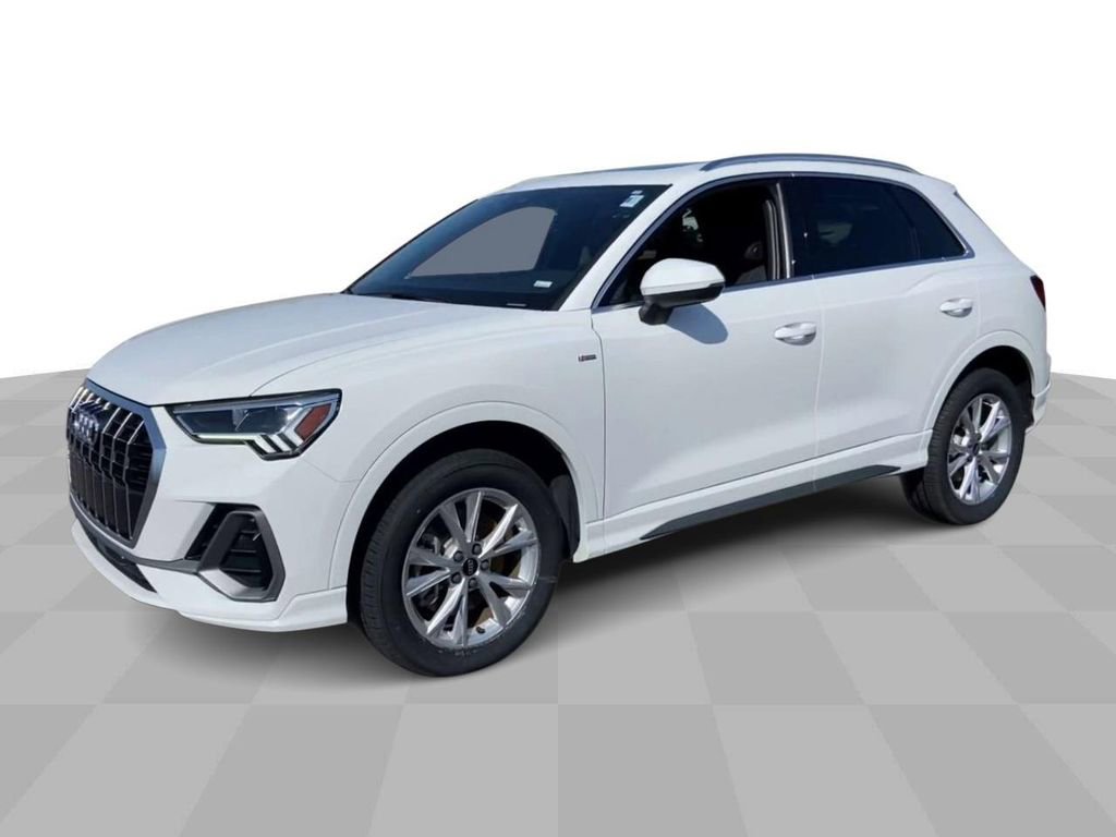 Used 2023 Audi Q3 2.0T Premium image 4