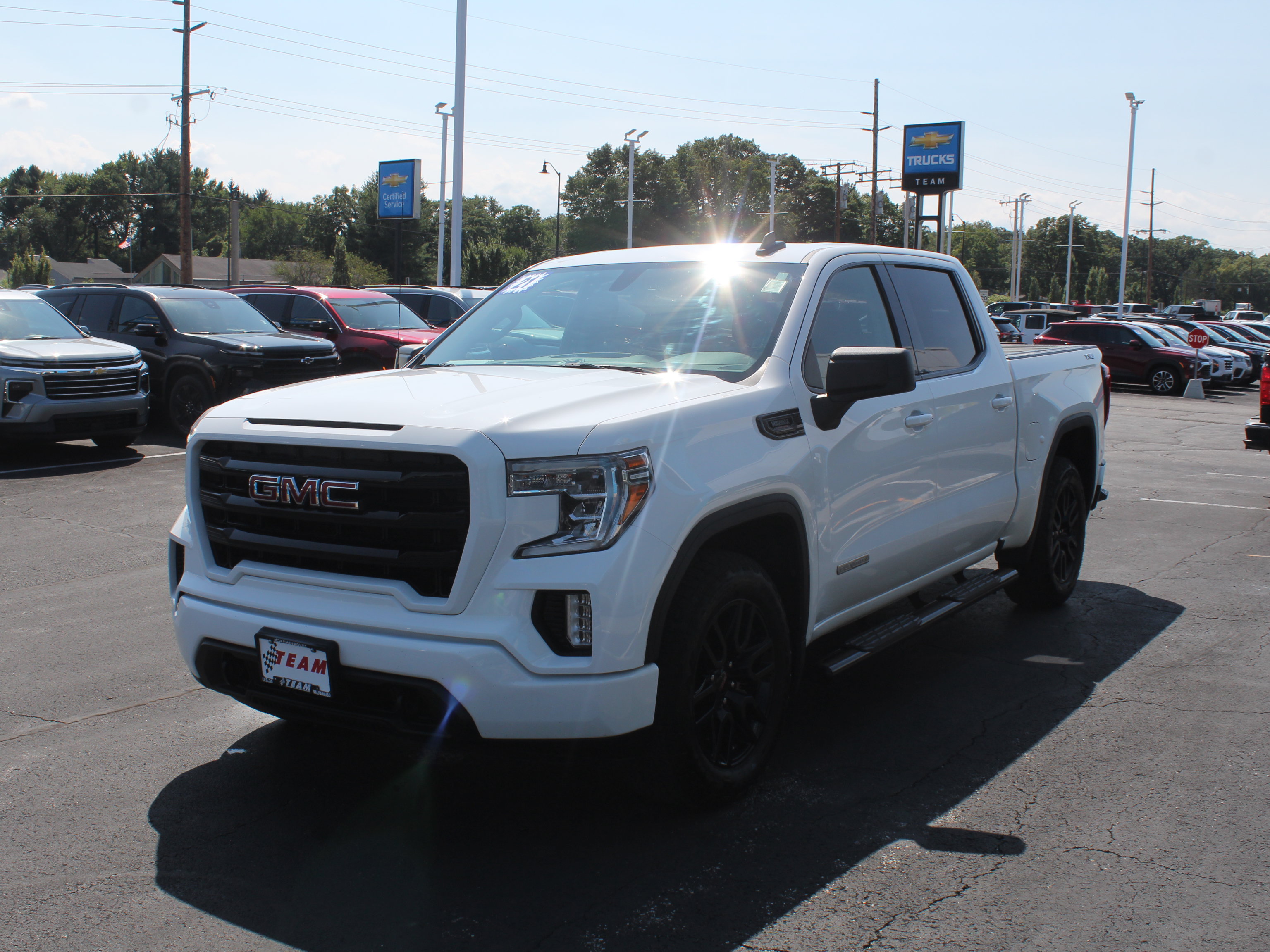Used 2021 GMC Sierra 1500 Elevation AWD/4WD image 12