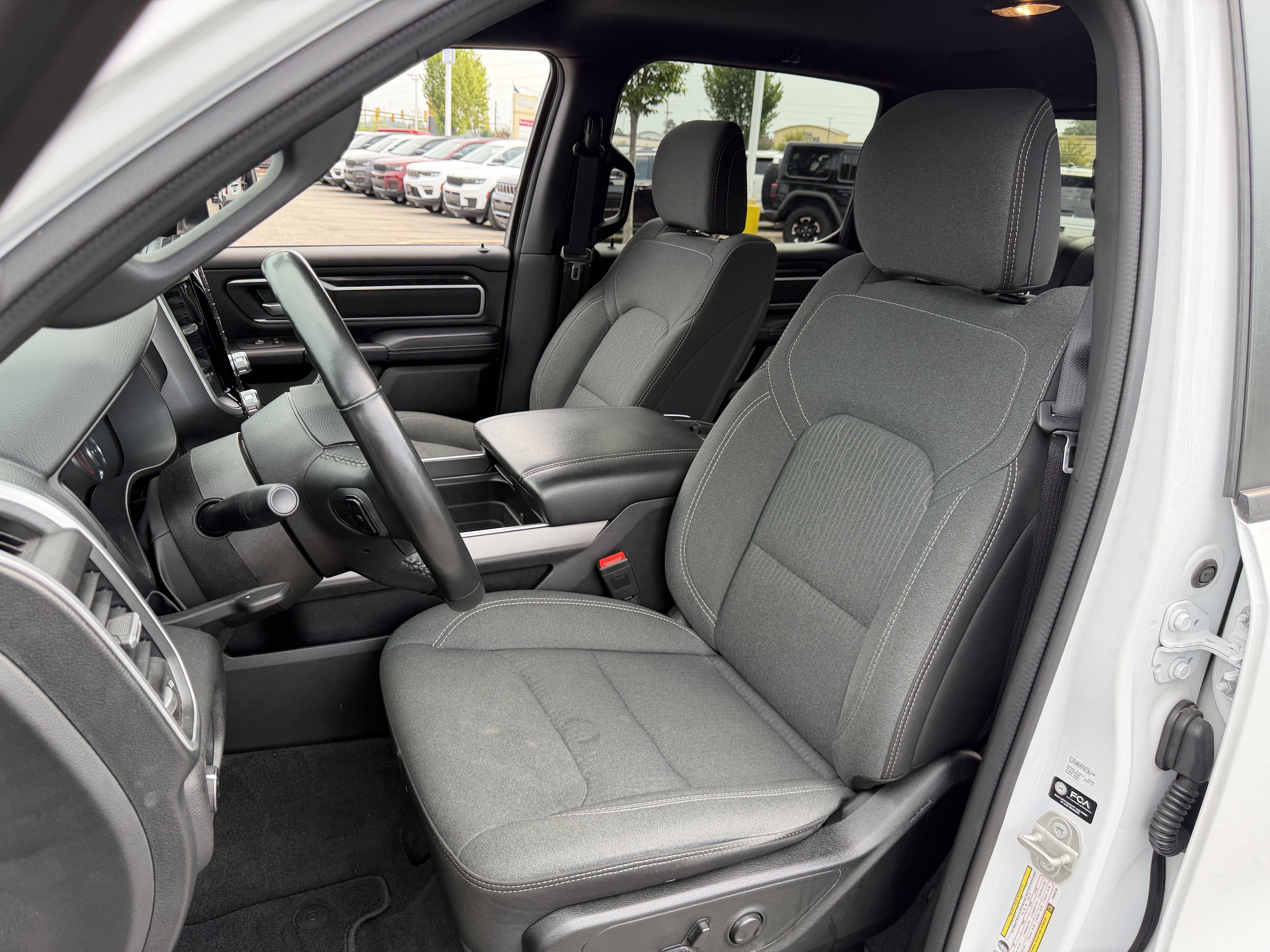 Used 2023 RAM 1500 Big Horn AWD/4WD image 16