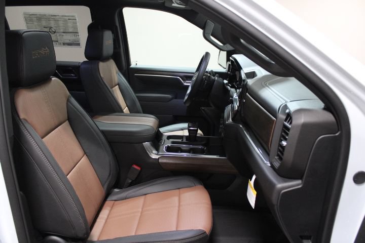 New 2026 Chevrolet Silverado 1500 High Country AWD/4WD image 27
