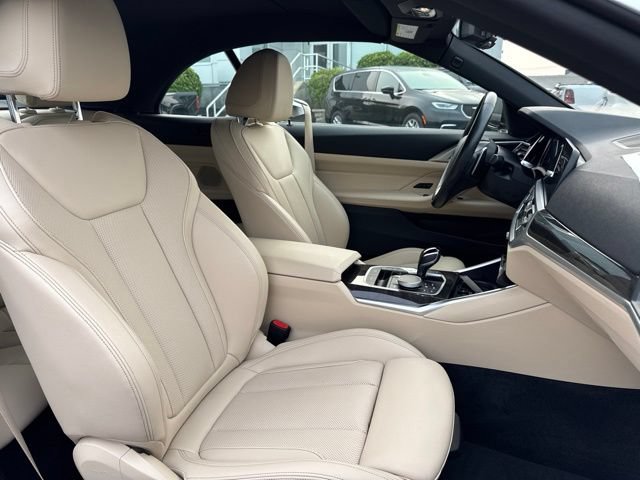 Used 2022 BMW 430i xDrive Convertible w/ Convenience Package AWD/4WD image 26