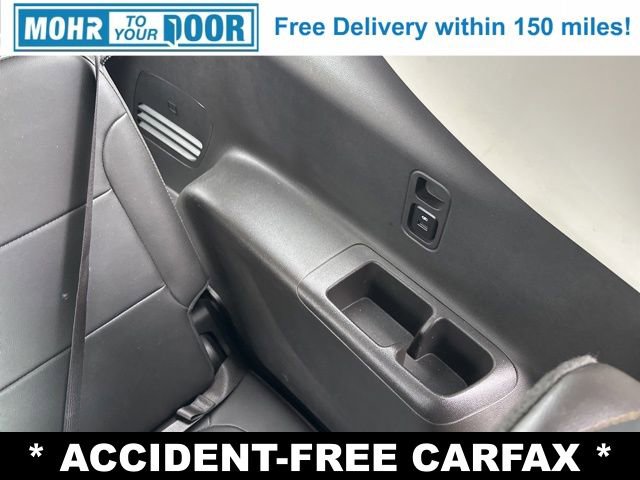 Used 2021 Chevrolet Traverse LT w/ LT Premium Package image 36