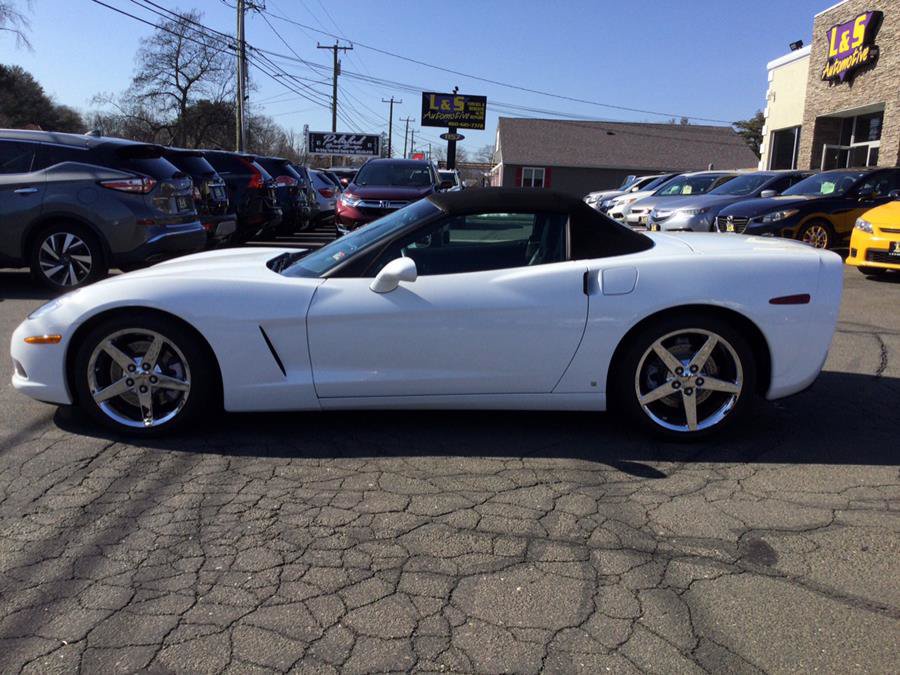 Used 2007 Chevrolet Corvette Convertible w/ Preferred Equipment Group RWD image 13