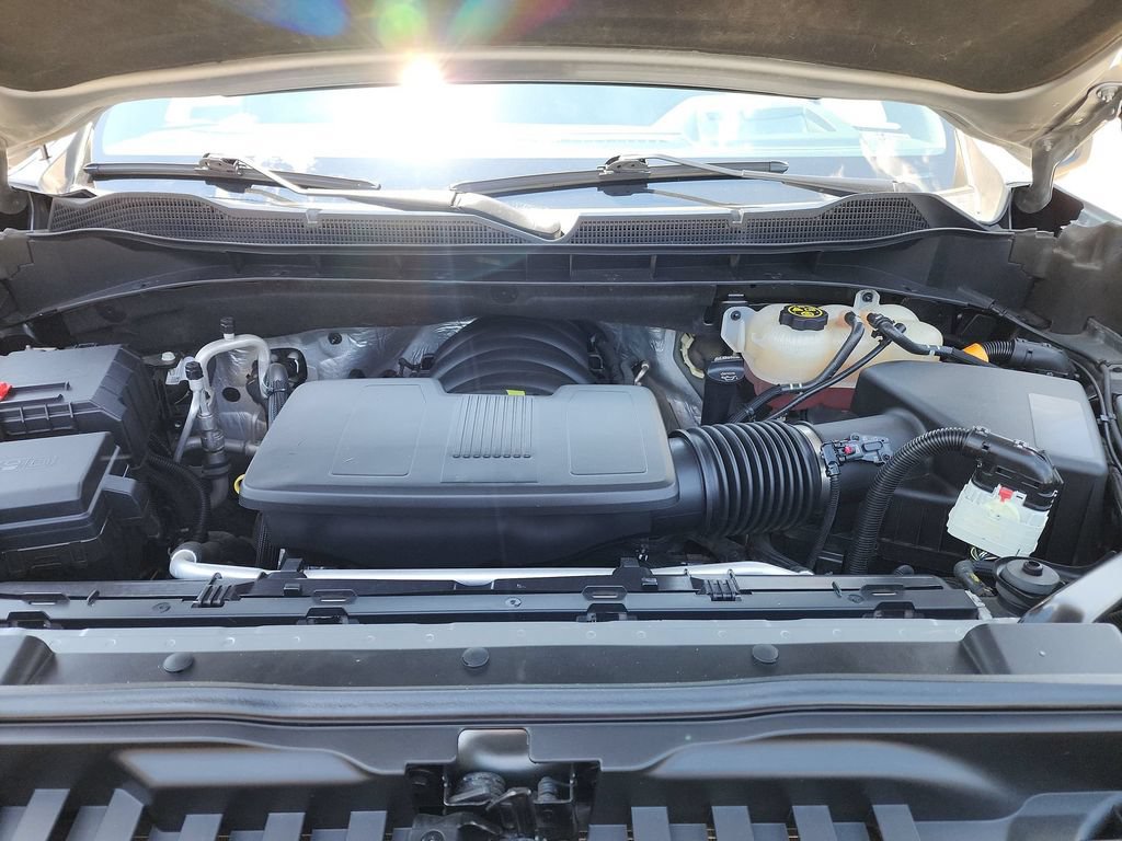 Certified 2023 Chevrolet Silverado 1500 ZR2 w/ Technology Package AWD/4WD image 24