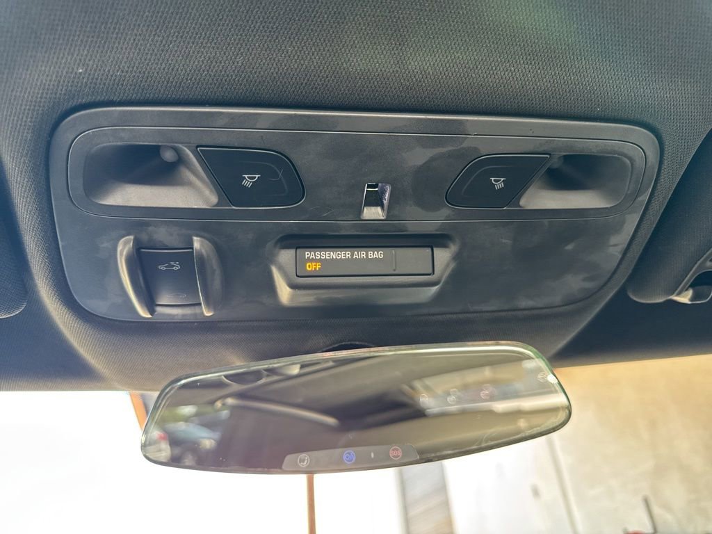 Used 2017 Chevrolet Camaro SS RWD image 17
