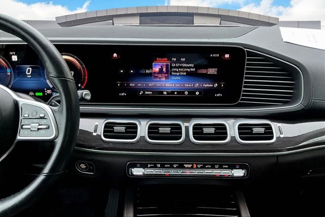 Used 2021 Mercedes-Benz GLS 450 4MATIC image 6