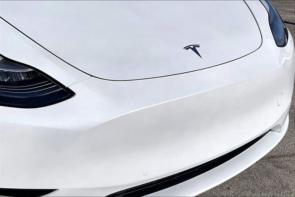 Used 2021 Tesla Model Y Long Range image 33