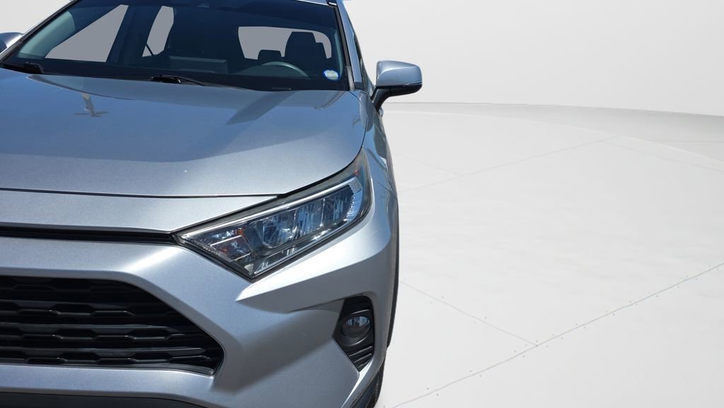Used 2019 Toyota RAV4 XLE w/ Convenience Package image 23