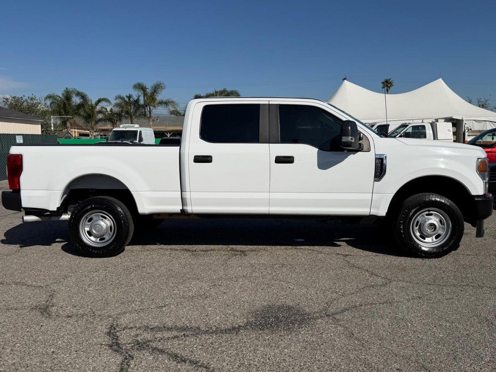 Used 2022 Ford F250 XL w/ Power Equipment Group AWD/4WD image 4