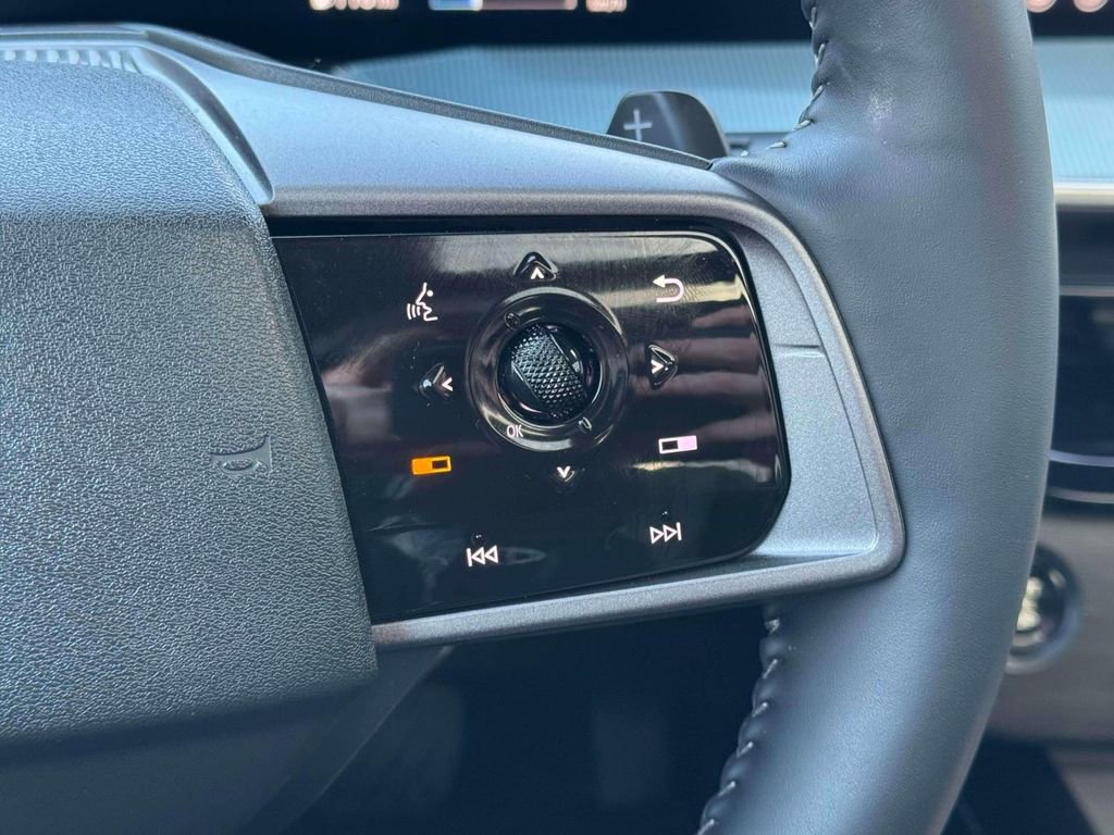 Certified 2025 Nissan Murano SL AWD/4WD image 24