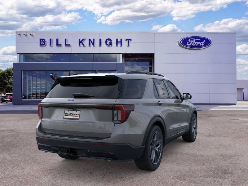 New 2026 Ford Explorer ST-Line w/ ST-Line Street Pack RWD image 8