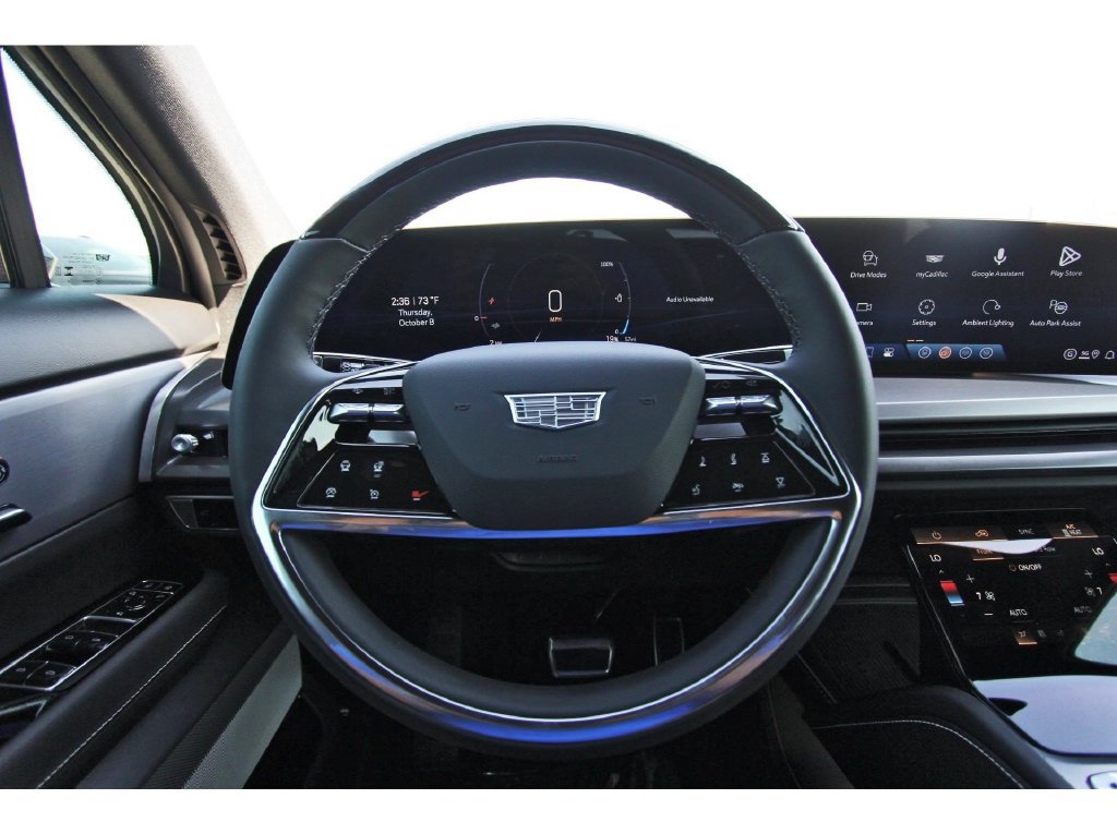New 2027 Cadillac Vistiq Luxury AWD/4WD image 14