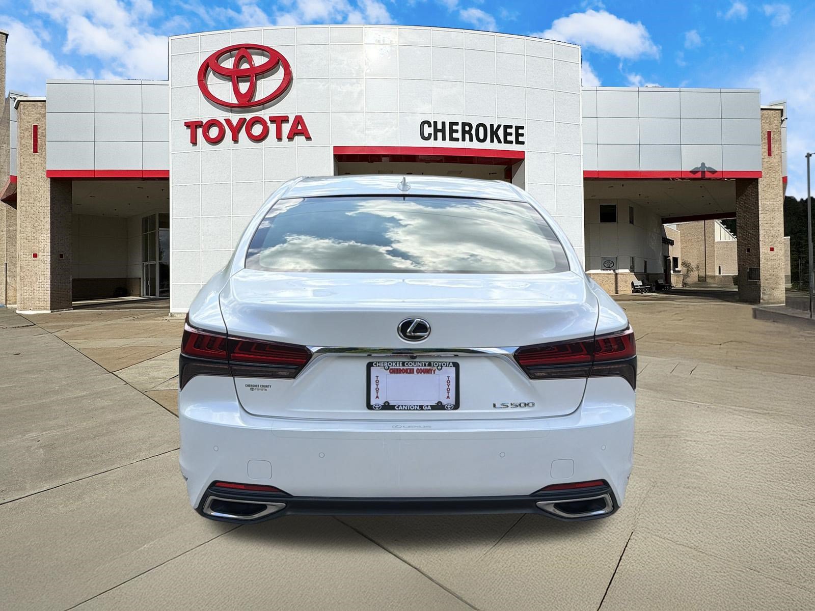 Used 2021 Lexus LS 500 w/ Accessory Package (Z2) RWD image 6