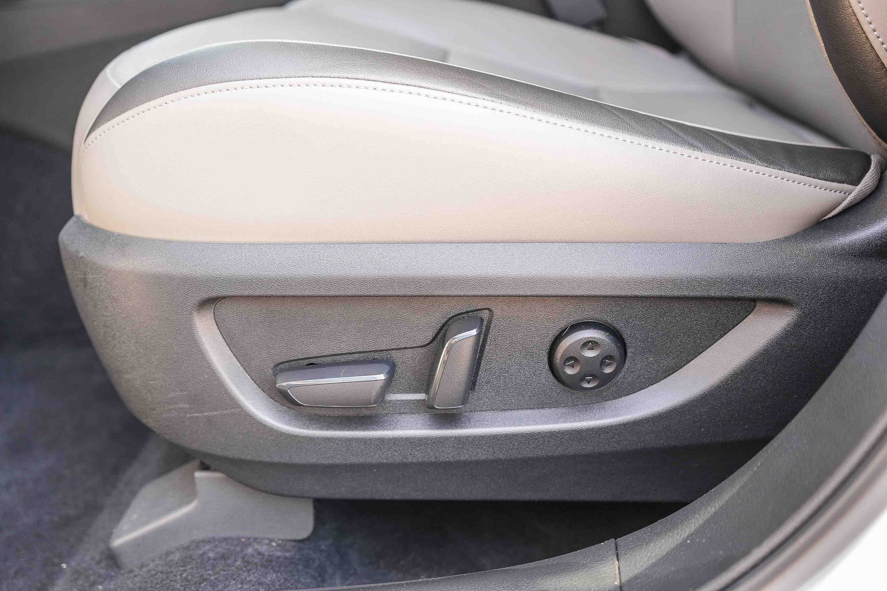 Used 2024 INFINITI QX50 Luxe FWD image 21