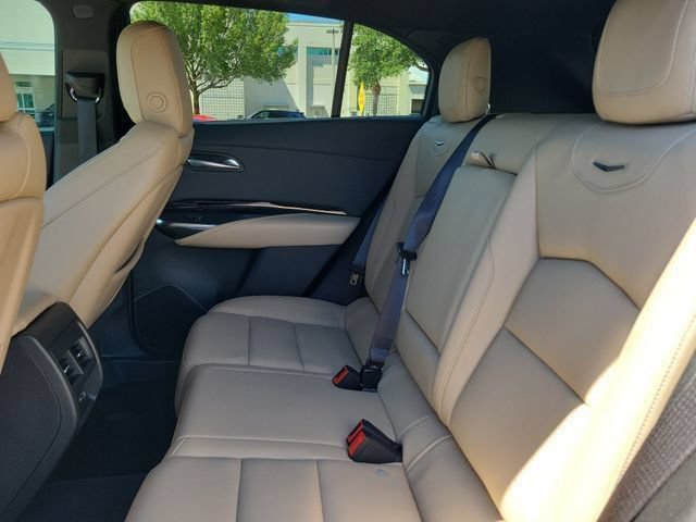 Certified 2024 Cadillac XT4 Luxury w/ Cold Weather Package FWD image 13
