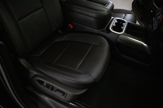 Used 2022 Chevrolet Silverado 2500 LTZ w/ LTZ Premium Package image 18