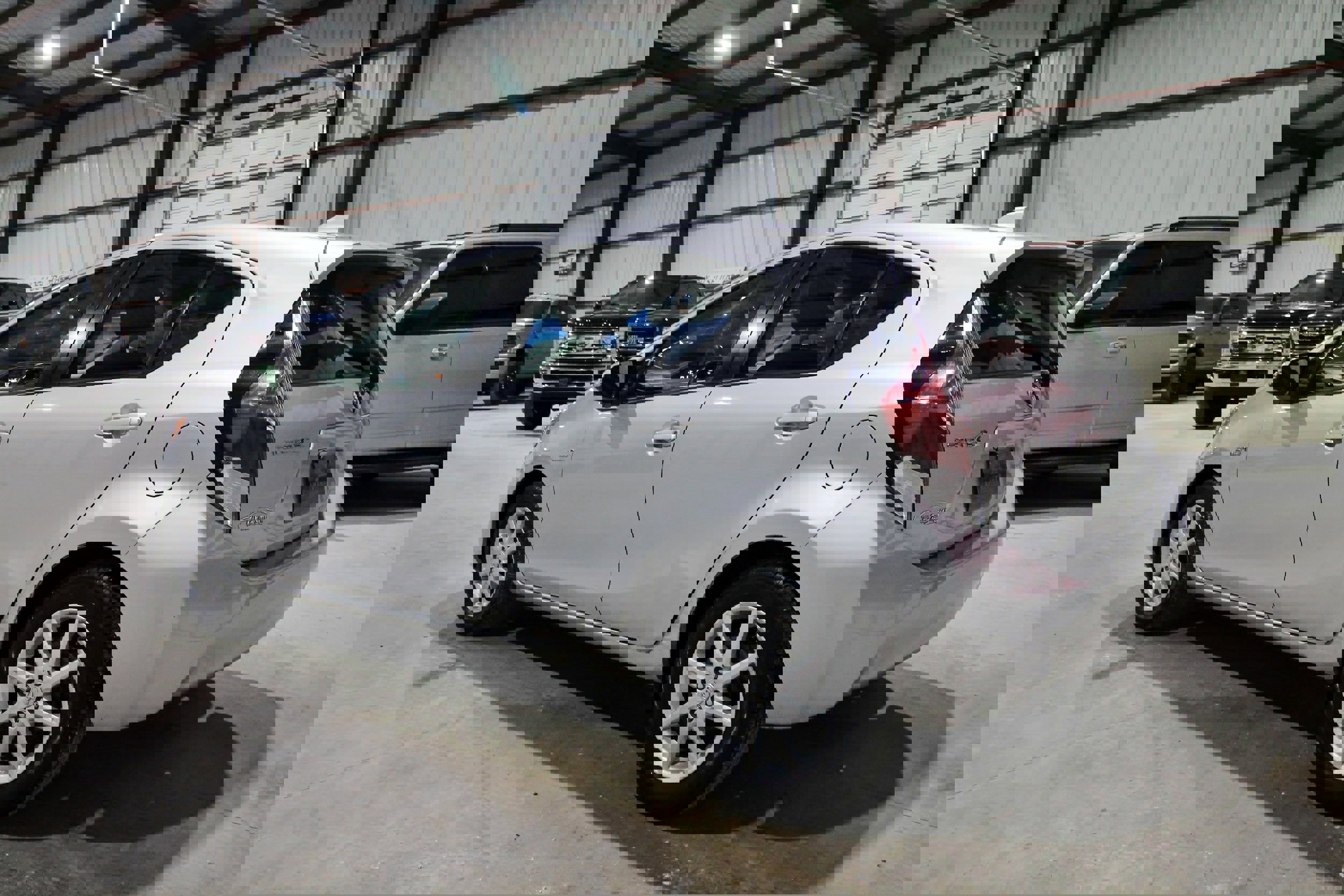 Used 2015 Toyota Prius C Three FWD image 7