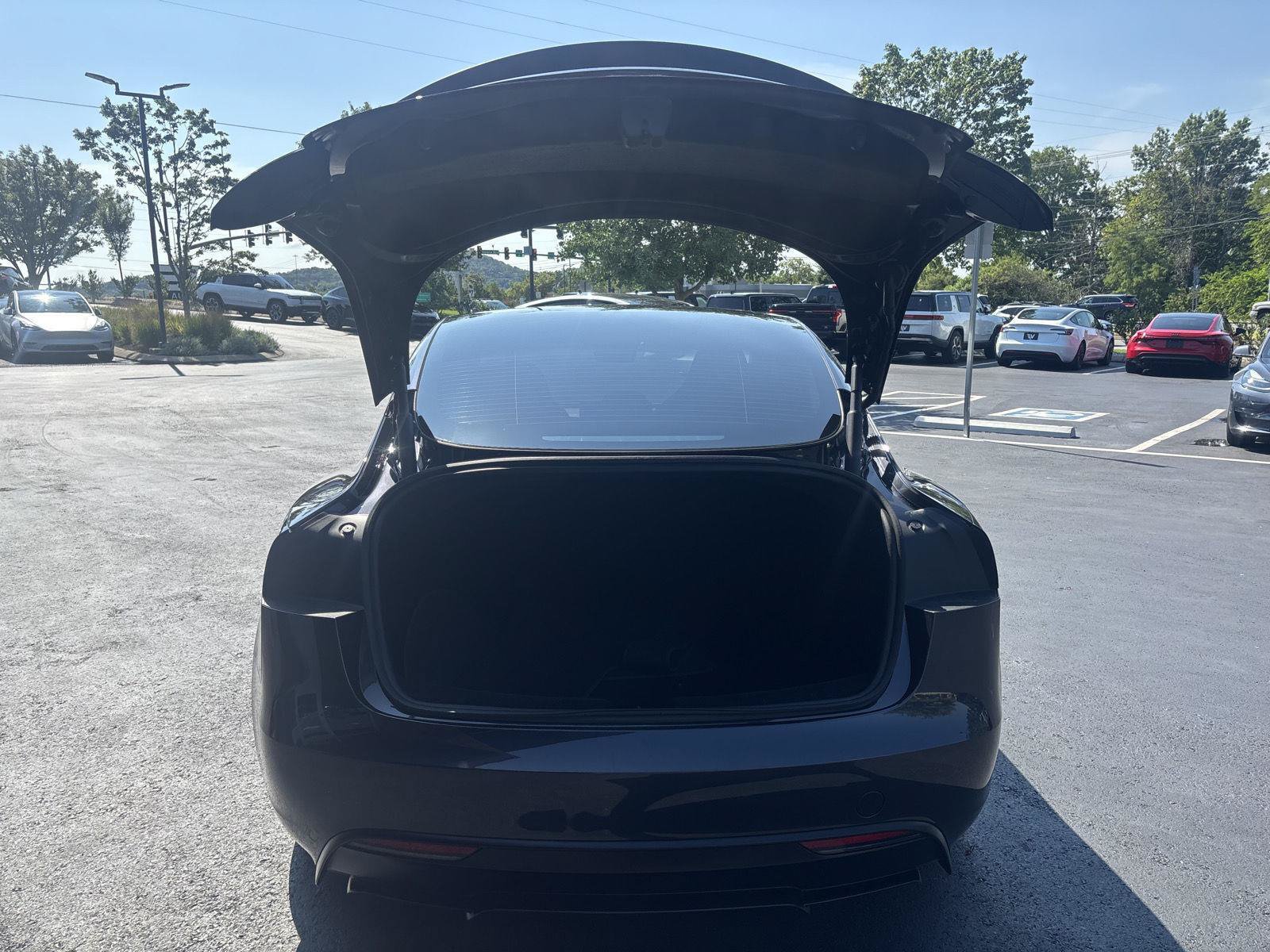 Used 2024 Tesla Model 3 Performance AWD/4WD image 10
