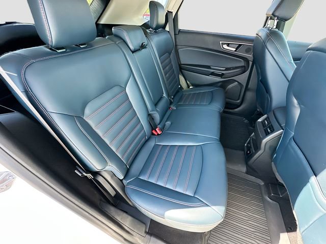 Used 2024 Ford Edge SEL w/ Sport Appearance Package image 25