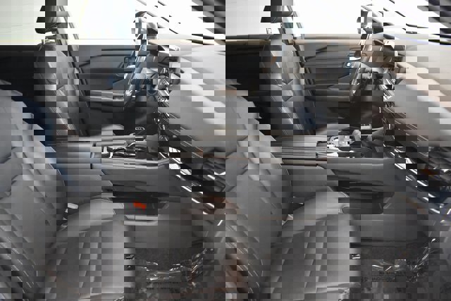 Used 2023 Nissan Rogue SL w/ SL Premium Package image 21