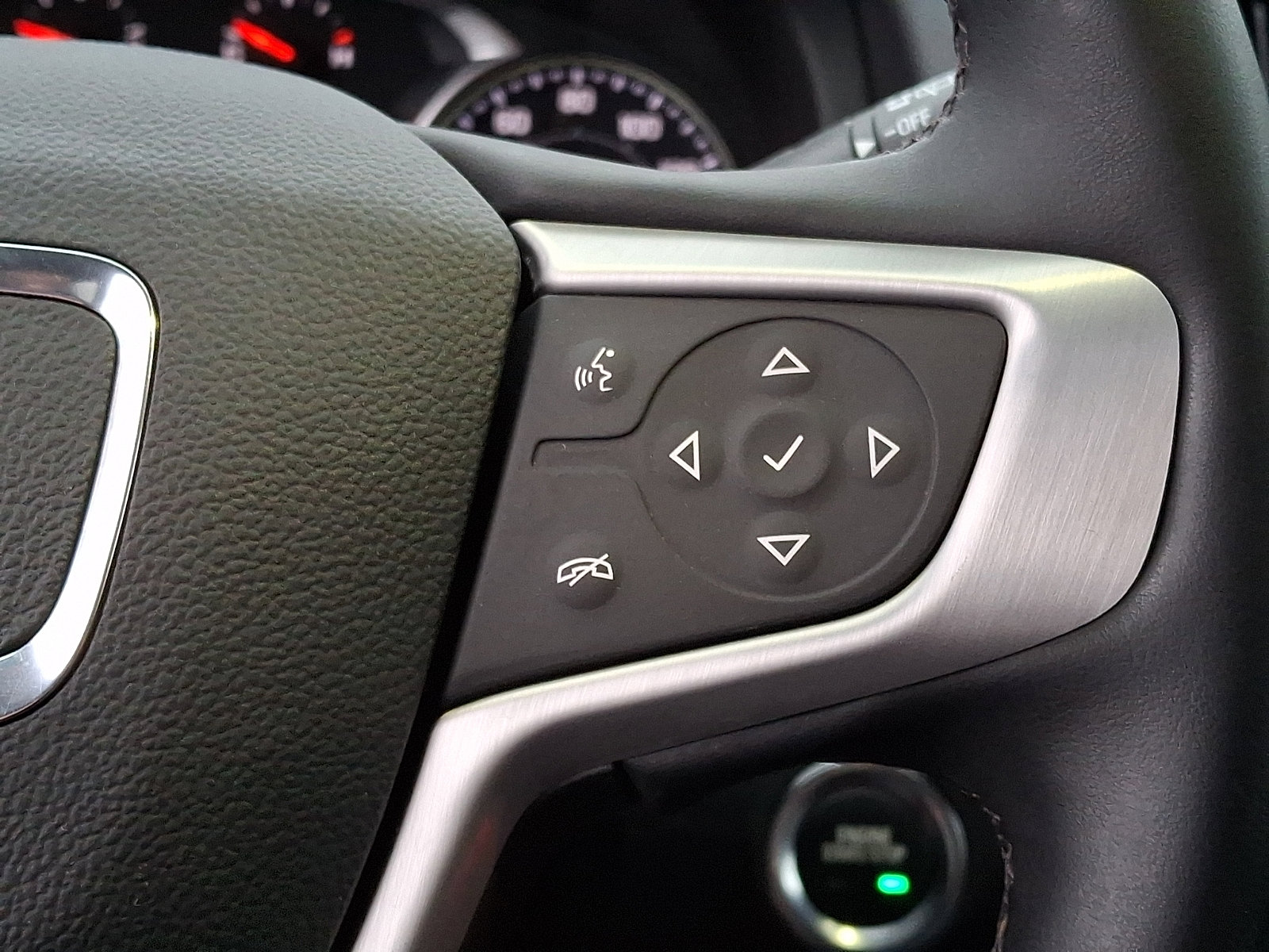 Used 2023 GMC Terrain SLT AWD/4WD image 21
