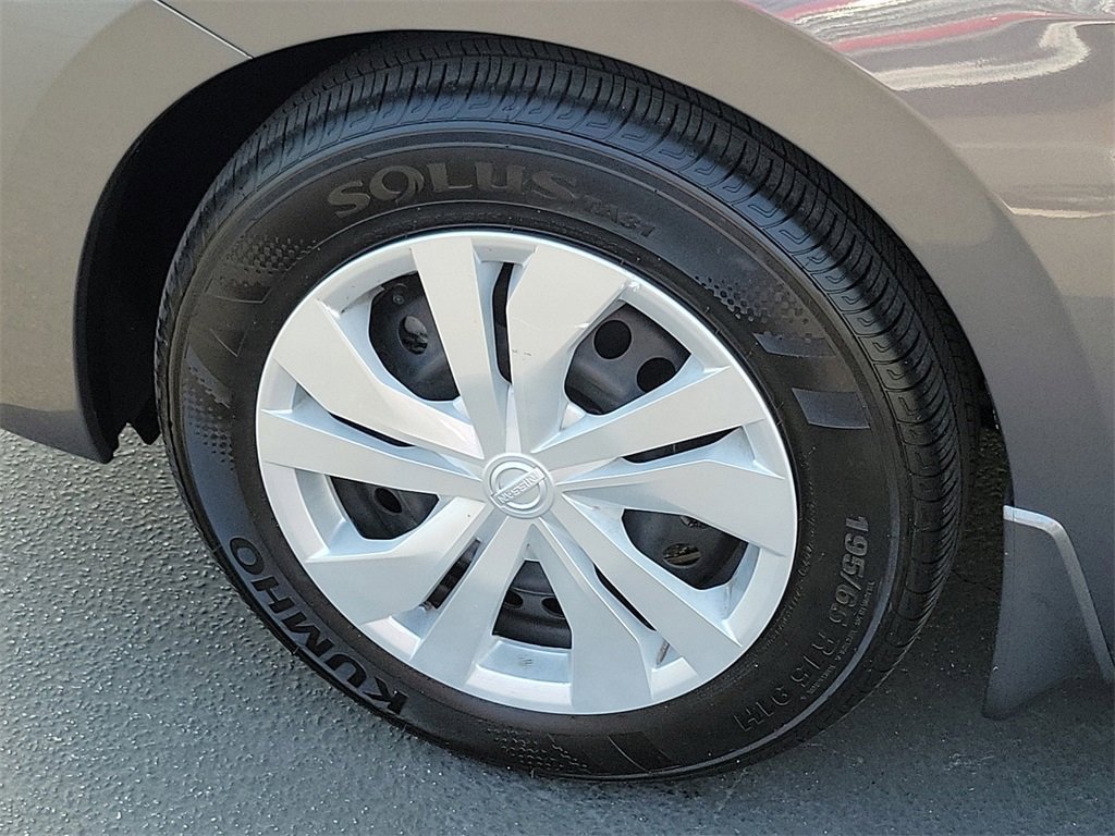 Certified 2024 Nissan Versa S w/ Trunk Package image 24