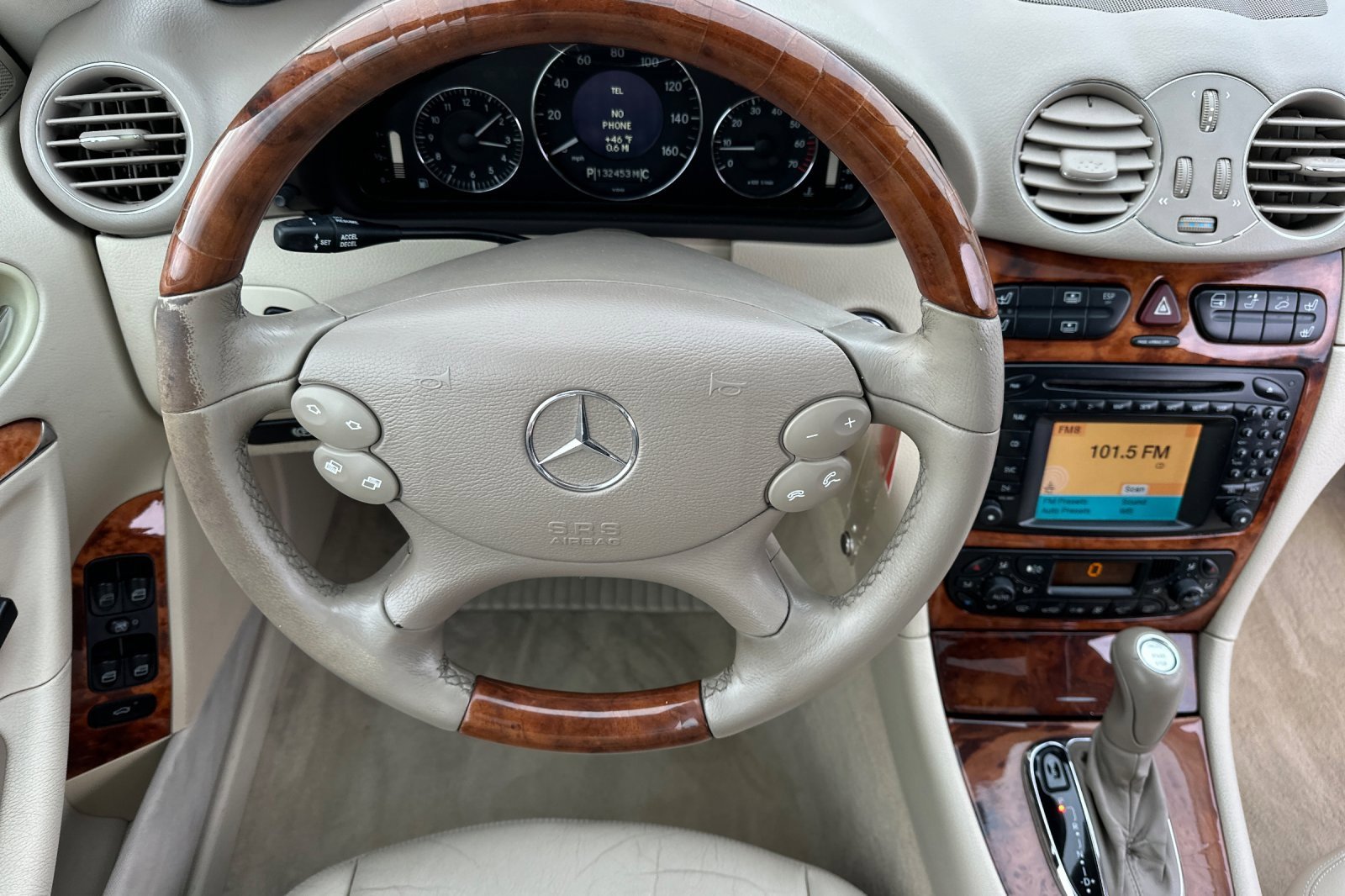Used 2004 Mercedes-Benz CLK 320 Coupe image 15