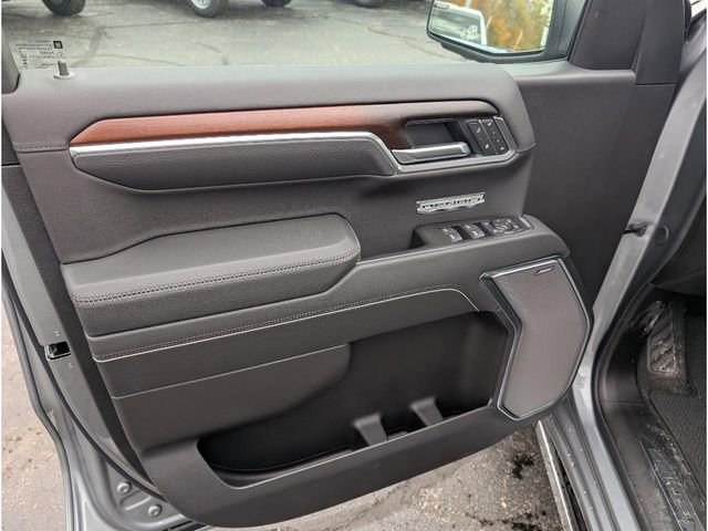 New 2026 GMC Sierra 1500 Denali w/ Denali Reserve Package image 16