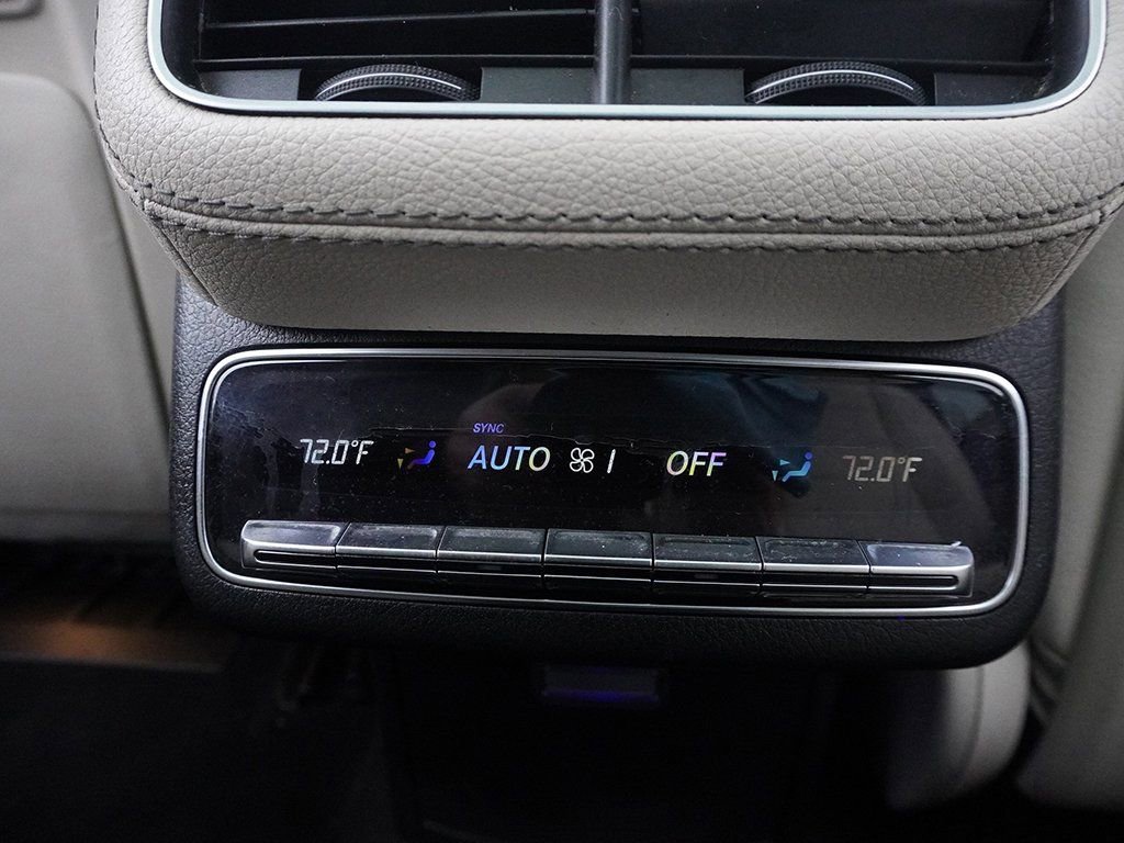 Used 2021 Mercedes-Benz GLS 580 4MATIC w/ Exclusive Trim Package image 36