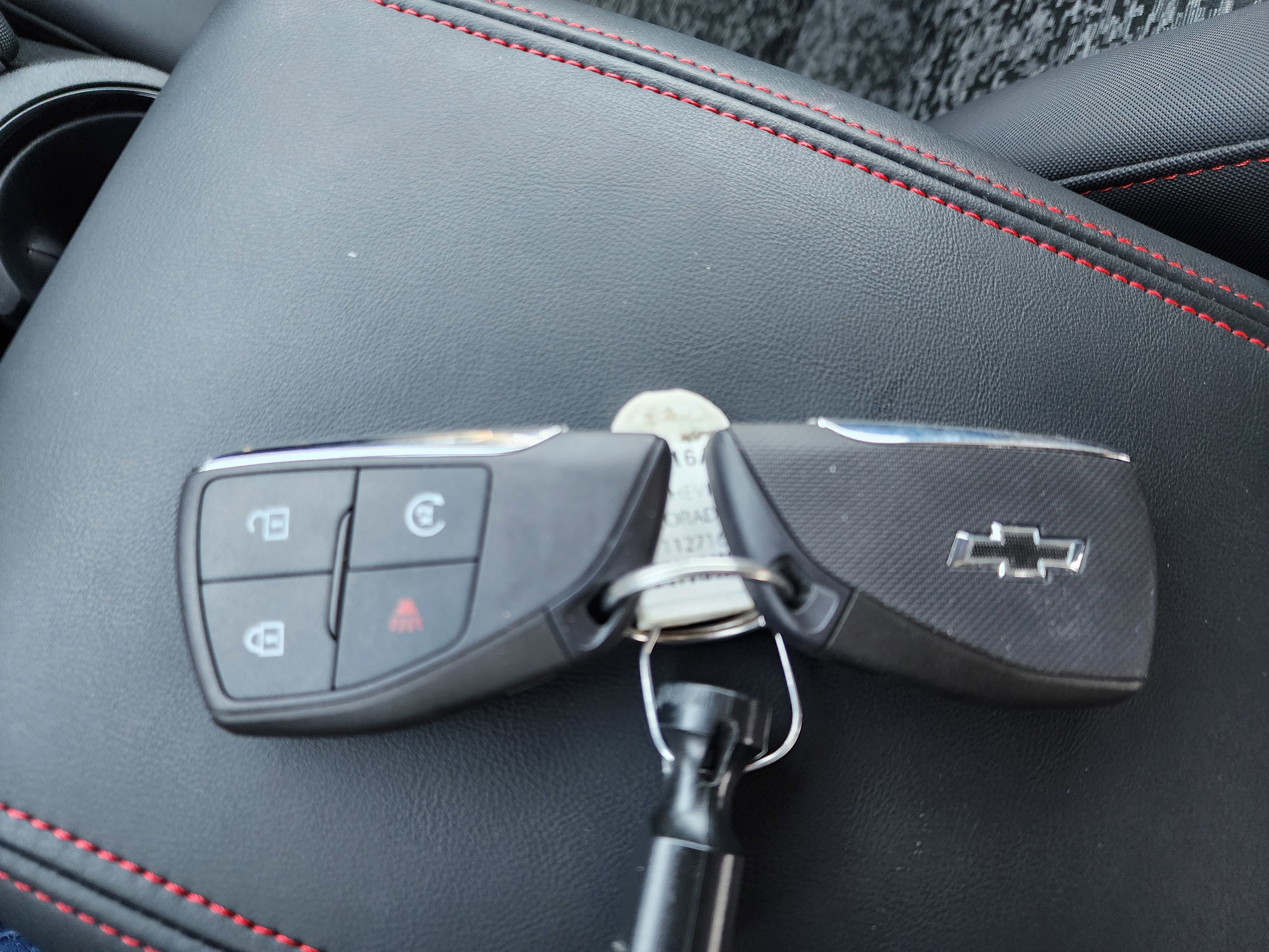 Used 2026 Chevrolet Colorado Z71 AWD/4WD image 29