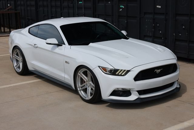 Used 2016 Ford Mustang GT Premium w/ GT Performance Package RWD image 18