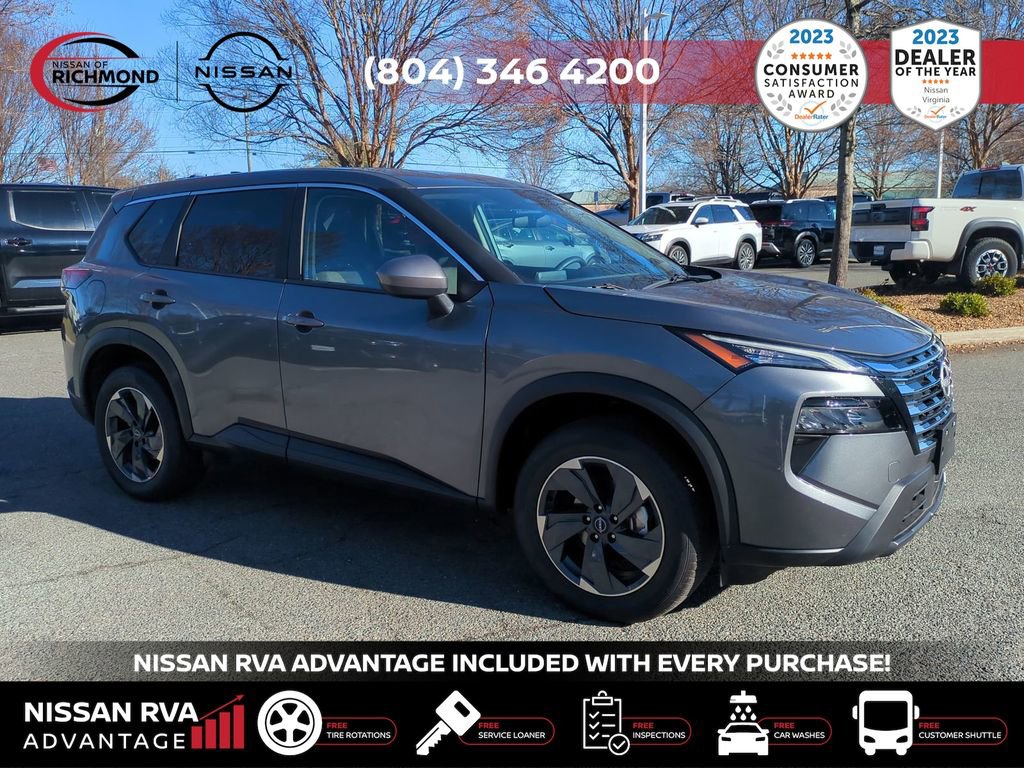 Used 2025 Nissan Rogue SV image 3