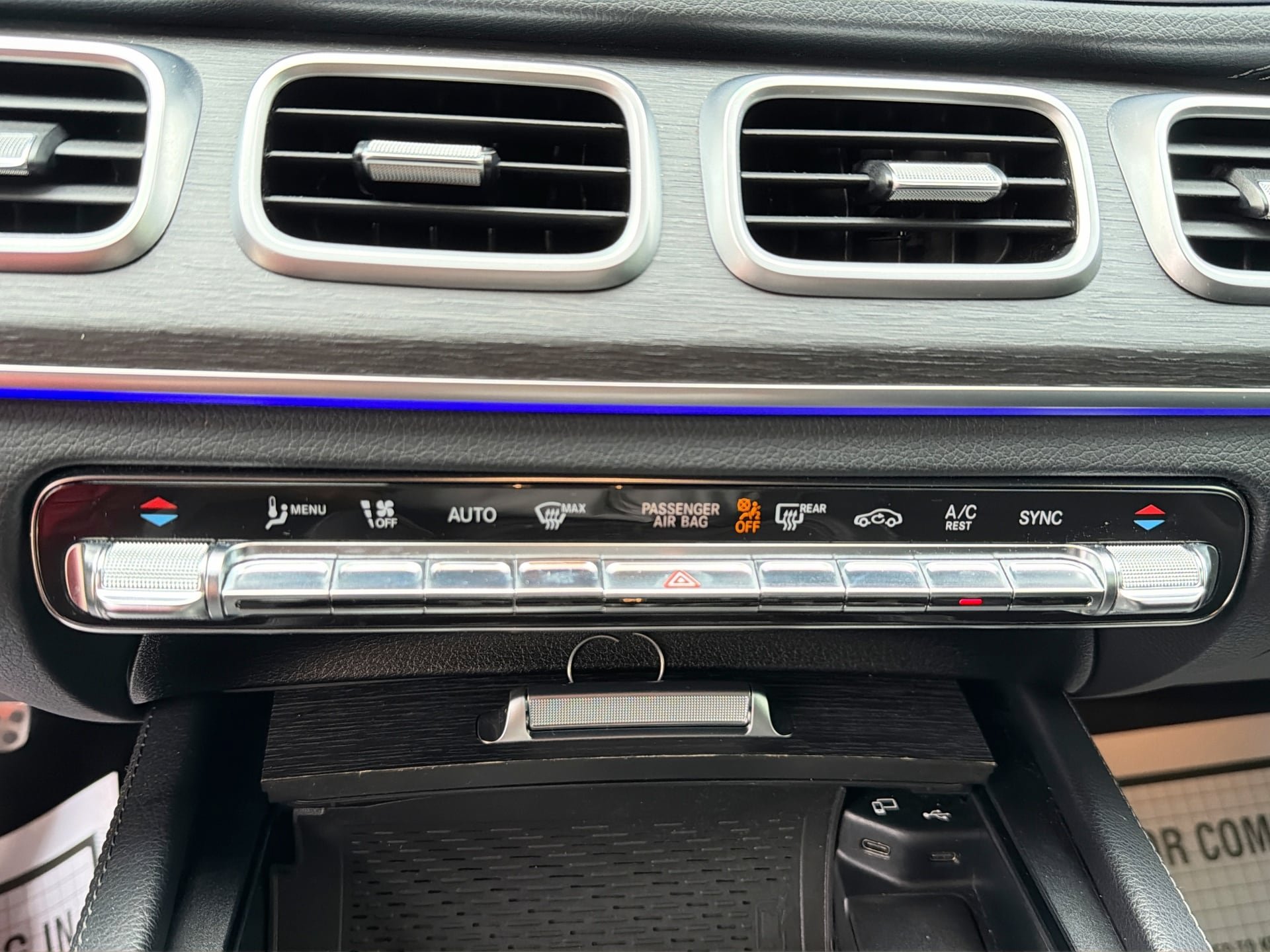 Used 2020 Mercedes-Benz GLS 580 4MATIC image 17