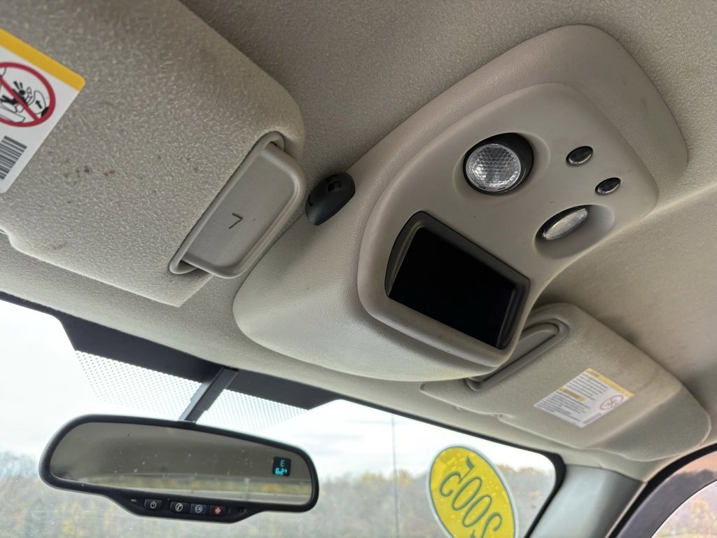 Used 2005 Chevrolet Silverado 3500 LT w/ Heavy-Duty Power Package image 47