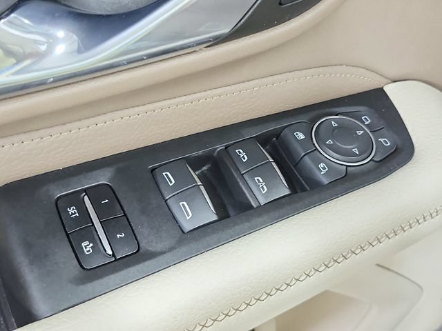 Used 2023 GMC Yukon Denali AWD/4WD image 41